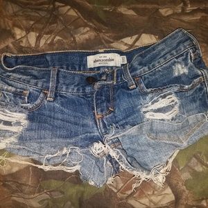 Girls Abercrombie & Fitch shorts